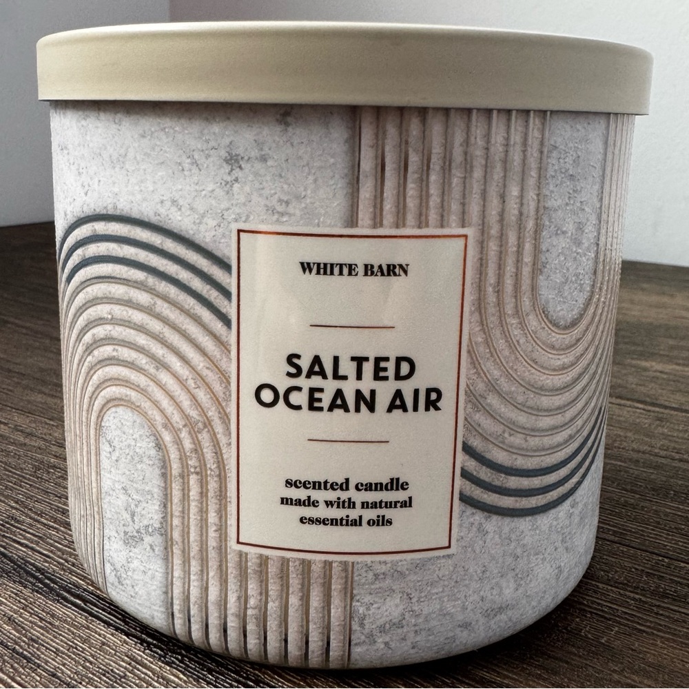 White Barn Salted Ocean Air 3-Wick Candle BBW